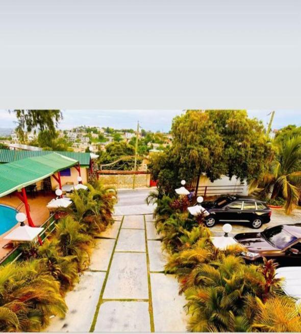 Vivy Hill'S Hotel Port-au-Prince Exteriér fotografie